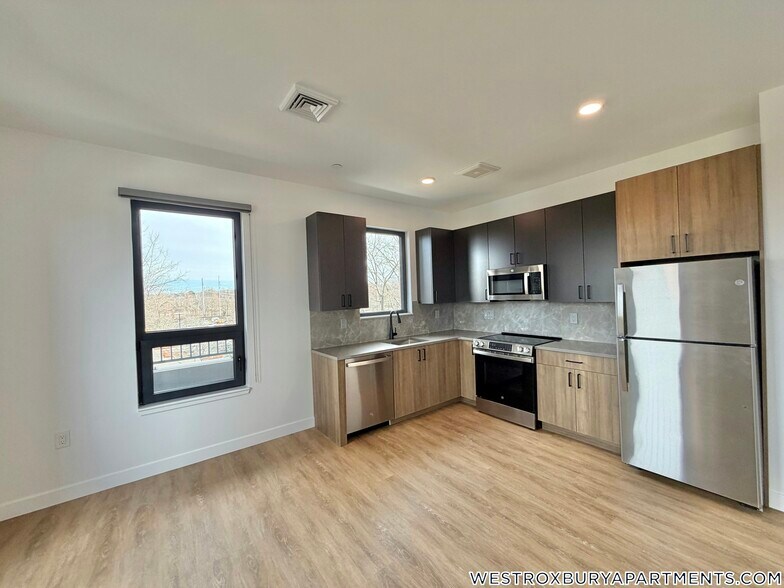 Building Photo - 199 Gardner St