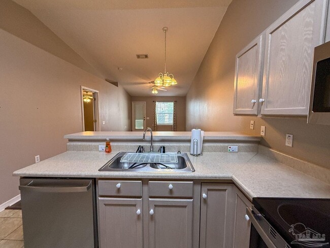 Building Photo - 2511 Trailwood Dr