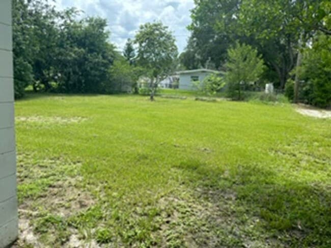 Building Photo - 8718 Ednam Pl