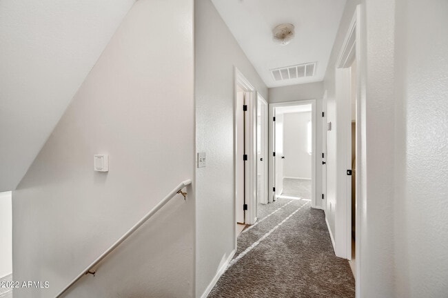 Building Photo - 4036 E Melinda Ln