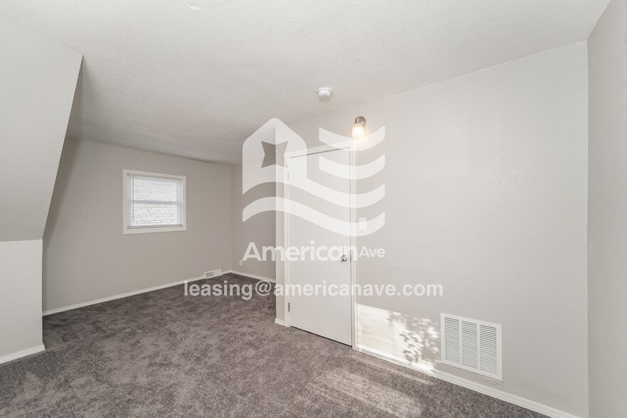 Building Photo - 1513 Geneva St