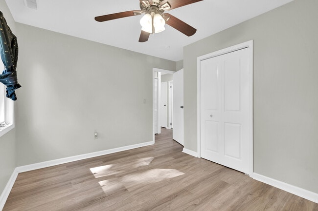 Building Photo - 4329 Whitehall Ln