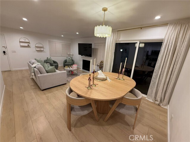 Building Photo - 22139 Burbank Blvd