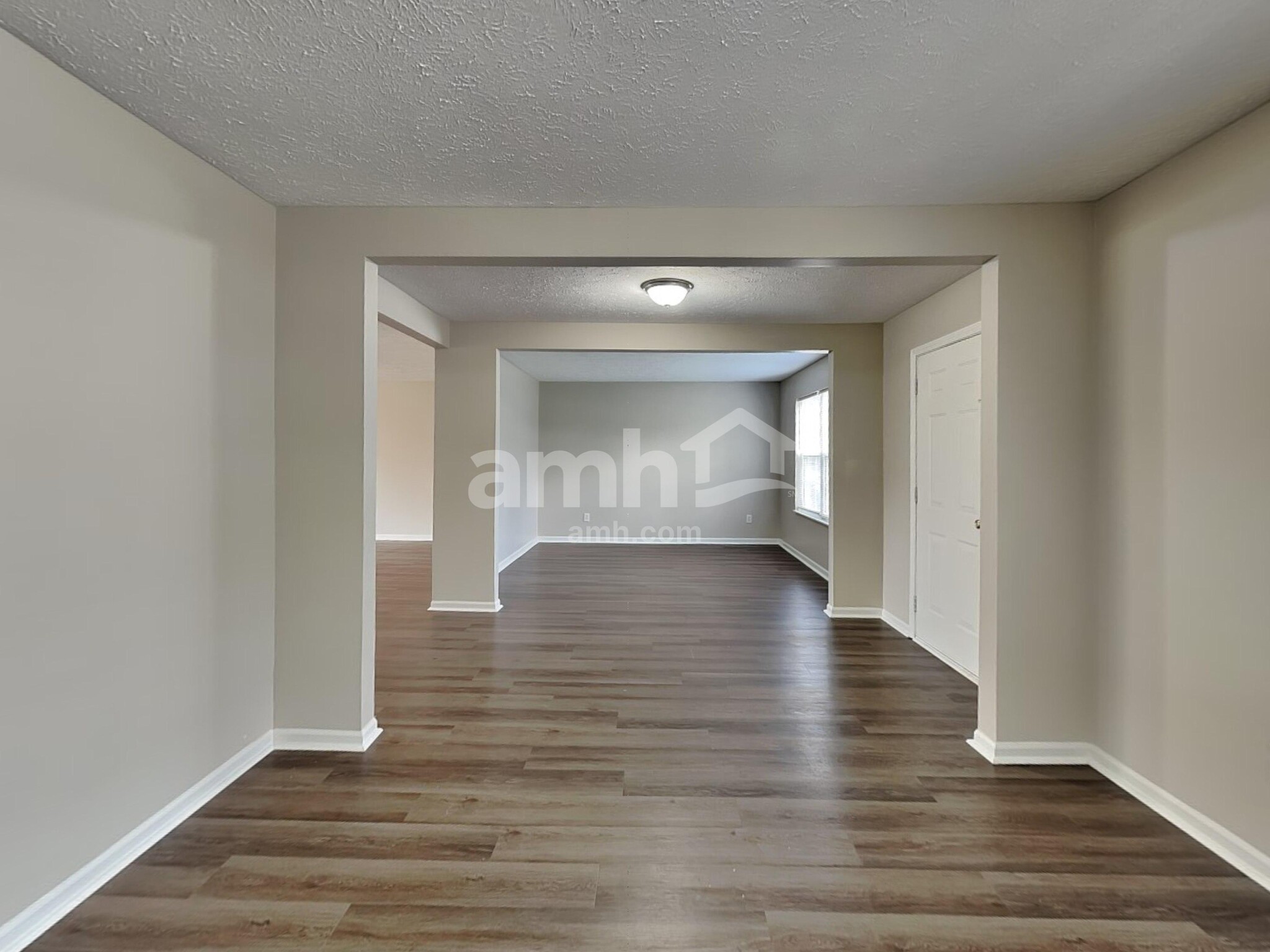 Building Photo - 10765 Standish Pl