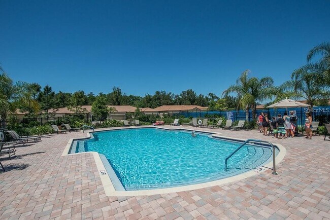Building Photo - 5845 Sunset Falls Dr