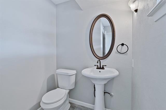 Building Photo - 2333 Garden Park Ct