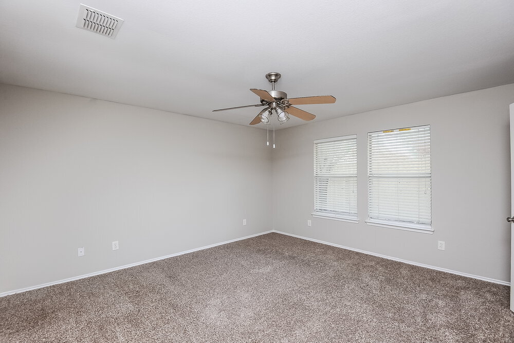 Building Photo - 2325 Northway