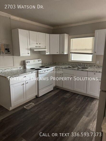 Building Photo - 2703 Watson Dr