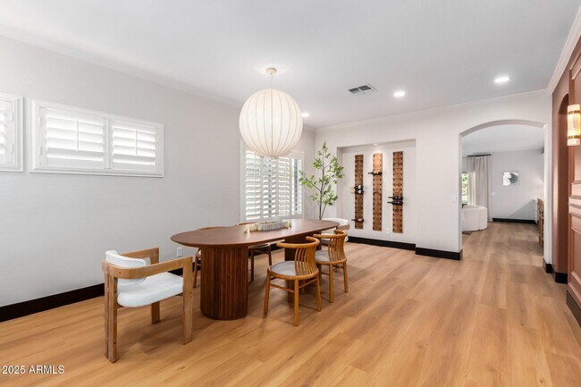 Building Photo - 3759 S Dew Drop Ln