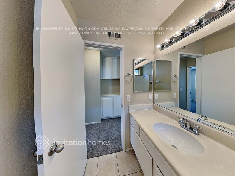 Building Photo - 4824 Feather River Rd