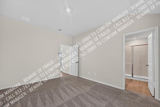 Building Photo - 6111 Shearwater Rd