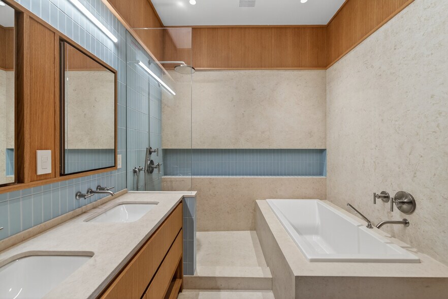 Building Photo - 316 Wall St