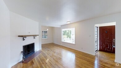 Building Photo - Gated 3-Bed, 3-Bath Gem with Dual Primary ...