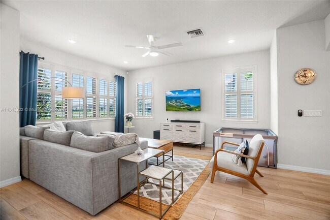 Building Photo - 8239 Tailshot Ct
