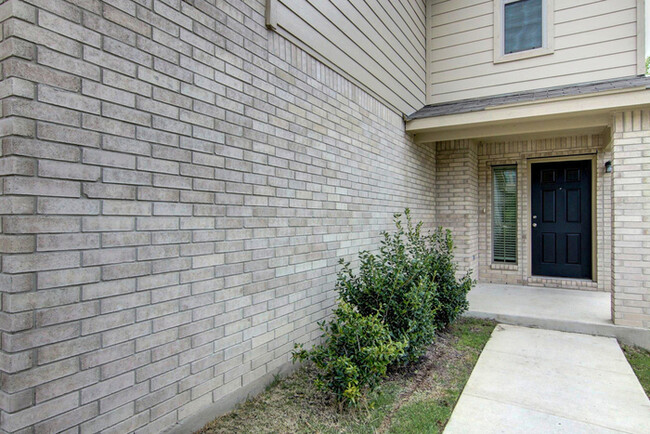 Building Photo - Aspen Park West - 2818 Aspen Meadow, San A...
