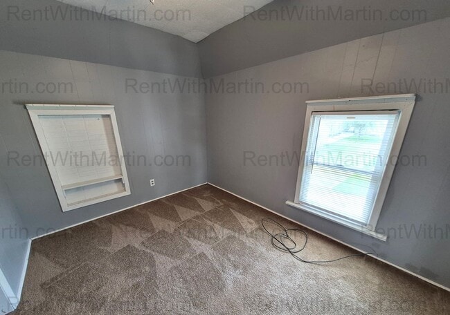 Building Photo - 310 N Frederick Ave