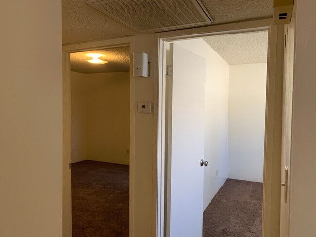 Building Photo - 3013 N. Halfmoon Dr.