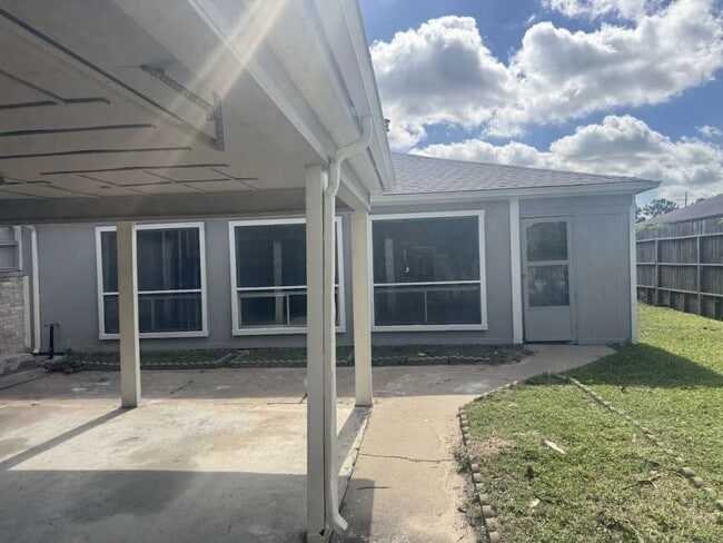 Building Photo - 11807 S Youngwood Ln