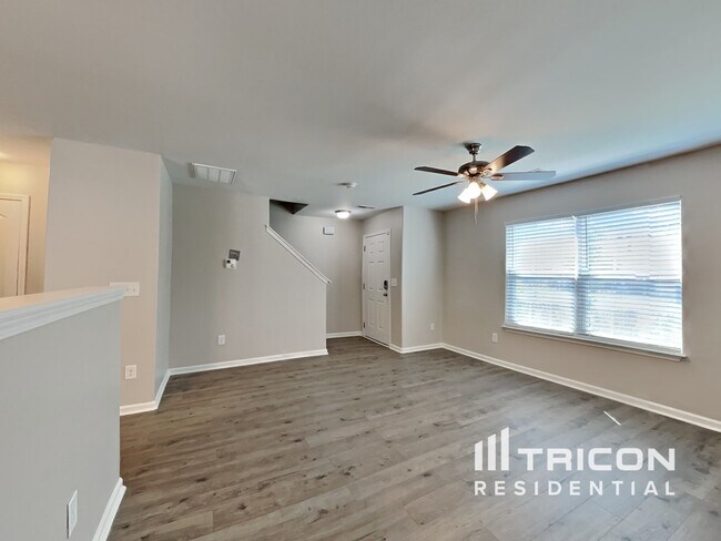 Building Photo - 1687 Parkside Meadow Dr