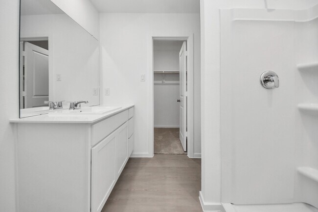 Building Photo - 1031 Garnet Rain Dr