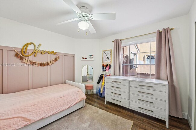 Building Photo - 1356 NW 192nd Ave