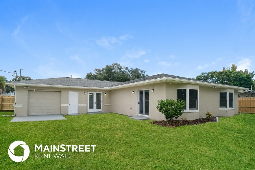 Building Photo - 114 N Meteor Ave