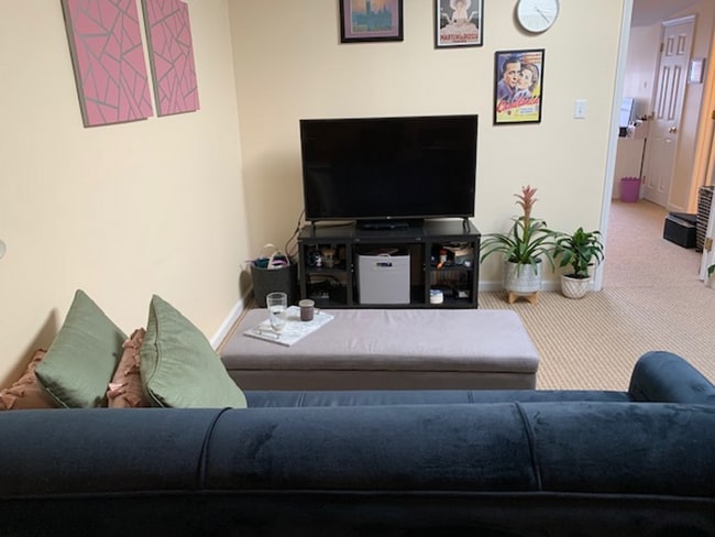 Building Photo - 41 S Main St