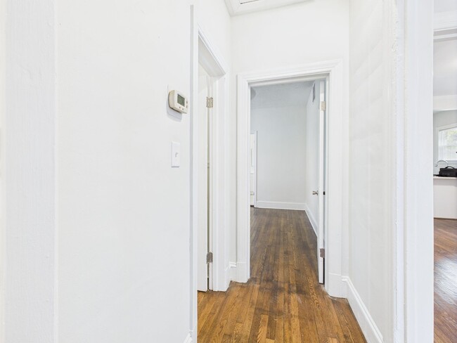 Building Photo - 2304 Concord Ave