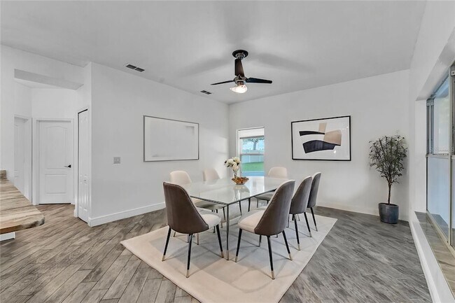 Building Photo - 2031 Wintermere Pointe Dr