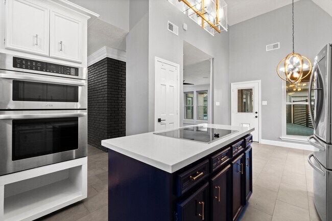 Building Photo - 31 Tanager Trail