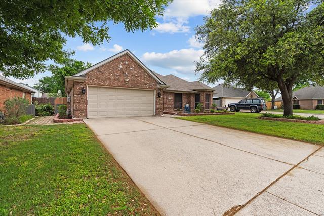 Building Photo - 3740 Regency Cir