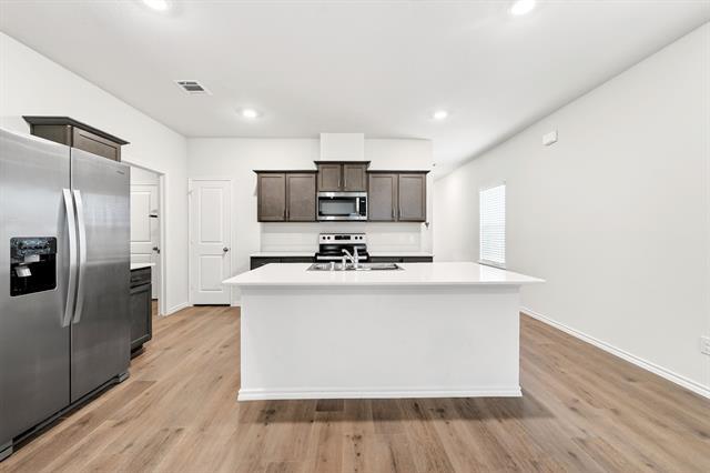 Building Photo - 908 Hay Loft Ln
