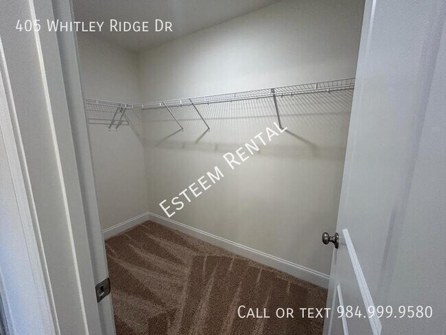 Building Photo - 405 Whitley Rdg Dr