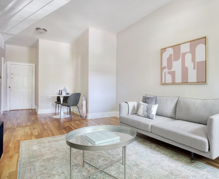 Building Photo - 249 Chestnut Hill Ave