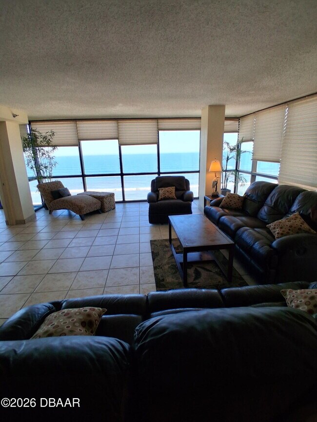 Building Photo - 1909 S Atlantic Ave