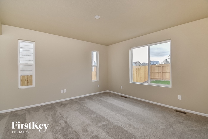 Building Photo - 10225 Luneth Dr