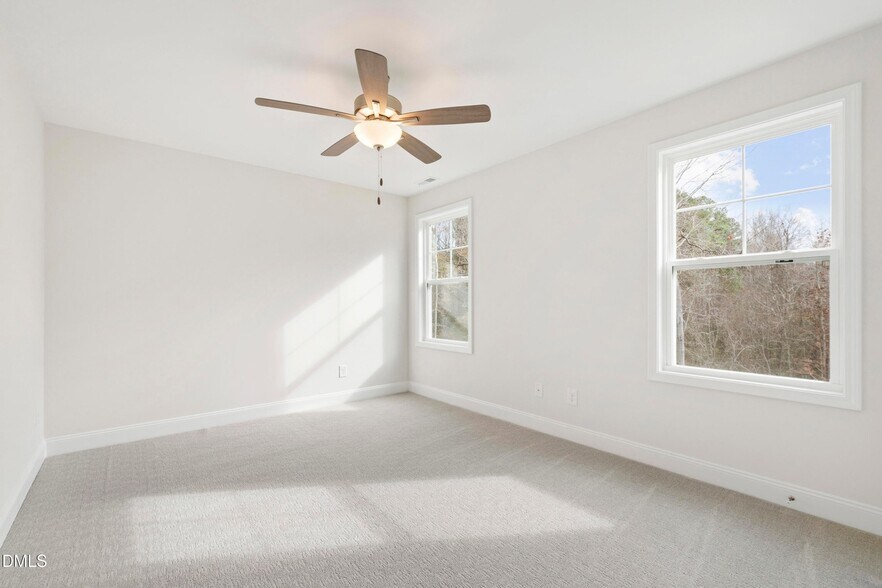 Building Photo - 157 Harmony Trl