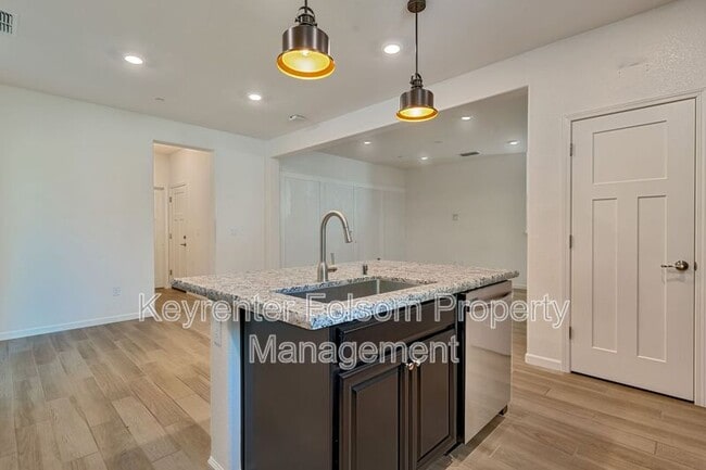 Building Photo - 3057 Bernini Pl