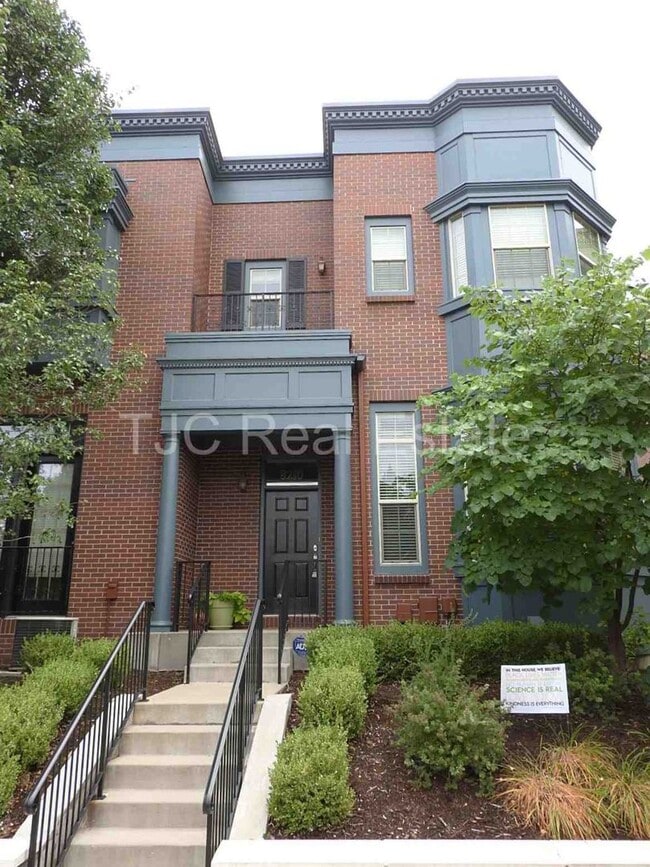Building Photo - Central Park Home For Rent! Corner Unit!