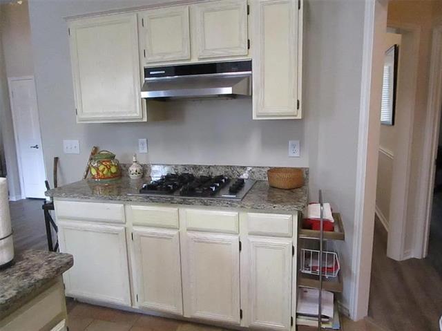 Building Photo - 5815 Willow Wood Ln