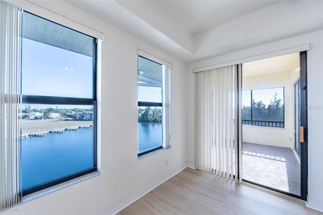 Building Photo - 1340 Rock Dove Ct