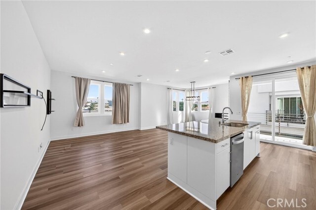 Building Photo - 1615 W Bushell St