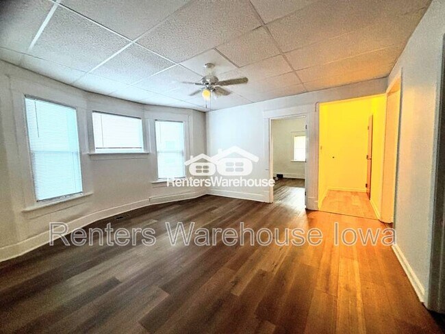 Building Photo - 1123 24th St