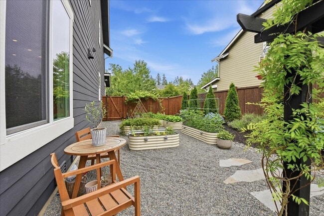 Building Photo - 4bd/2.5ba Carnation Home