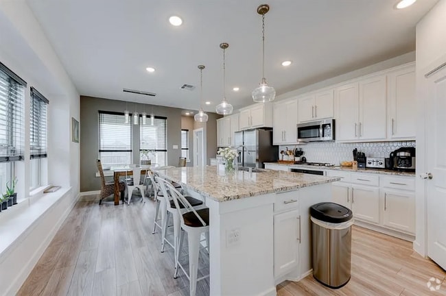 Building Photo - 13110 Cobalt Cove Ct