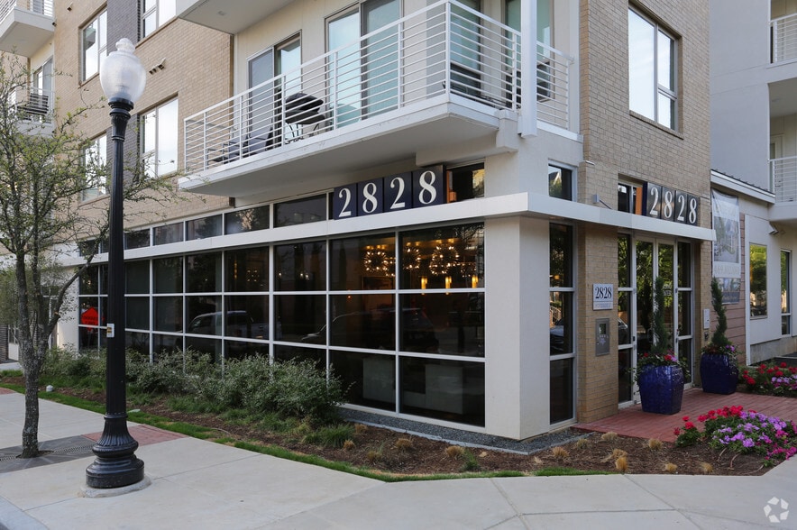 Building Photo - Haus 2828