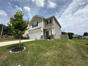 Building Photo - Modern Comfort Meets Country Serenity in Sevierville