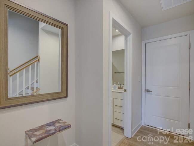 Building Photo - 6112 Station Crossing Ave