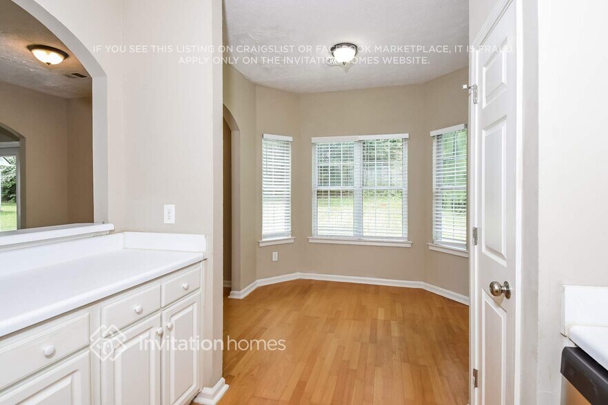 Building Photo - 3481 English Oaks Dr NW