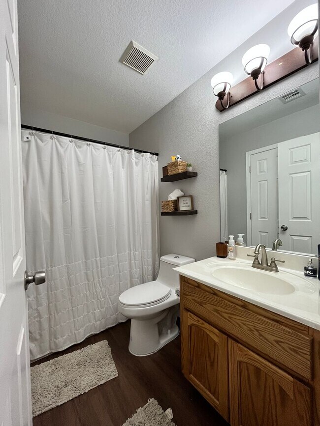 Building Photo - VILLA CHAPARRAL